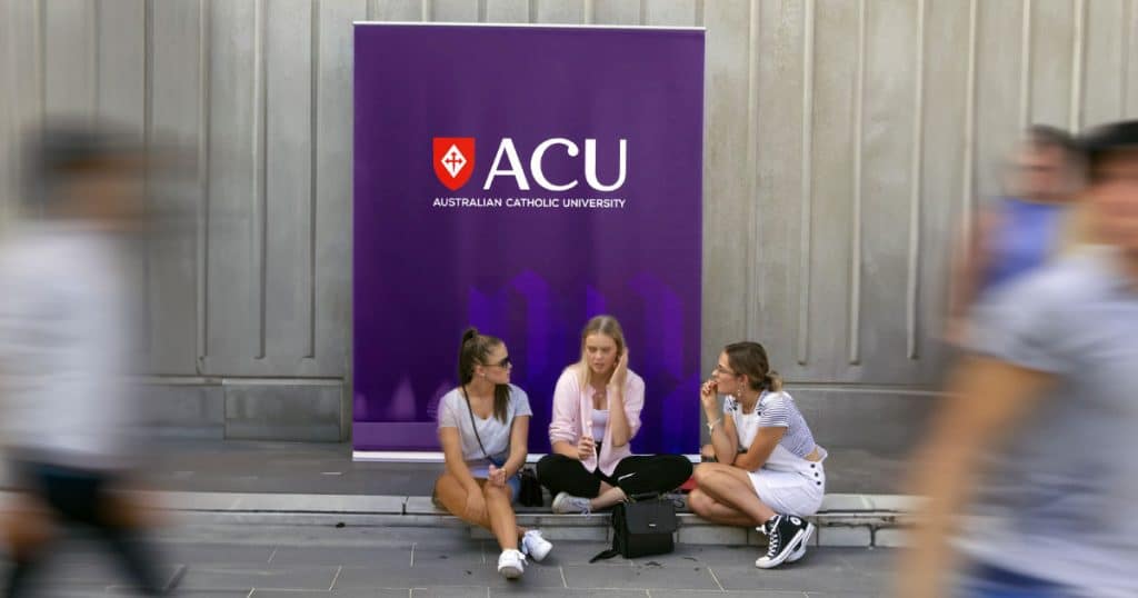 ACU sign on Melbourne street